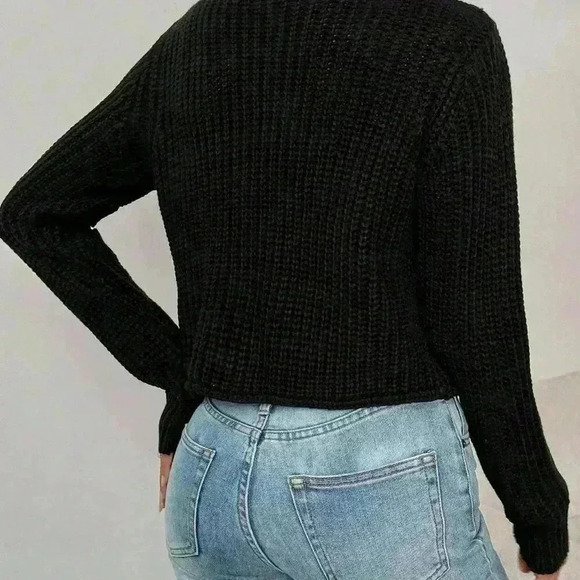 Black Casual Women's Crew Neck Front Button Up Long Sleeve Cardigan - Picture 2 of 5